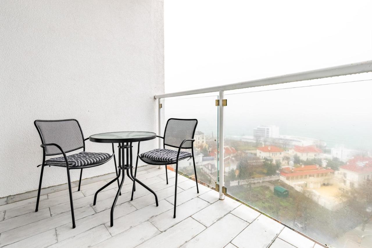 New Romantic Sea-View Studio By Odessa Beach Bagian luar foto